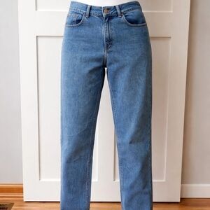 L.L. Bean Women's Straight Leg Blue Jeans